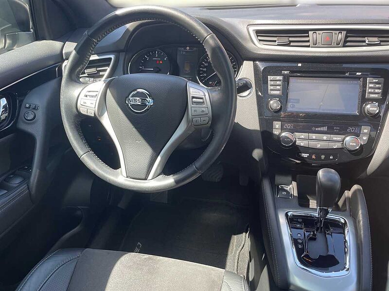 Nissan Qashqai 1.6 dCi N-Vision Navi AUT Pano Alcant.