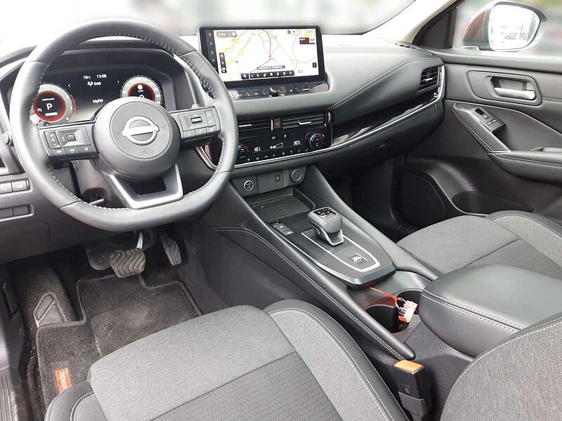 Nissan Qashqai 1.3 DIG-T MHEV N-Connecta ACC AUT Navi