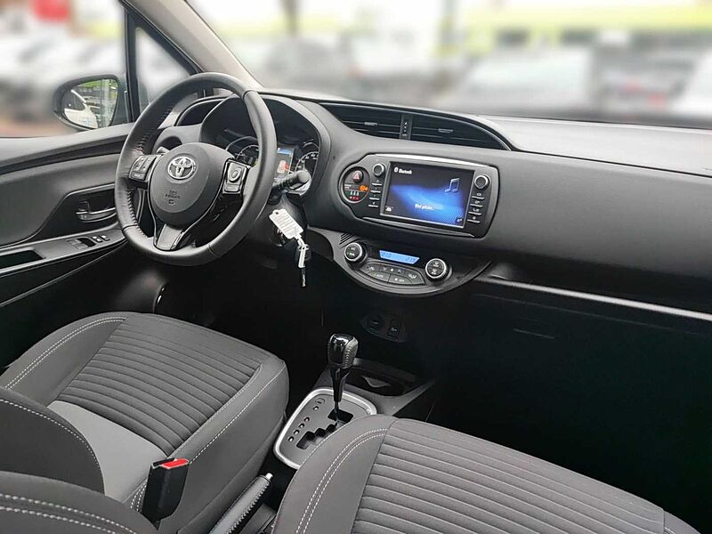 Toyota Yaris 1.5 (Hybrid) Comfort Navi AUT Kam. SpurH