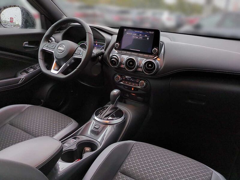 Nissan Juke 1.6 Hybrid N-Connecta Navi ACC AUT LED 360