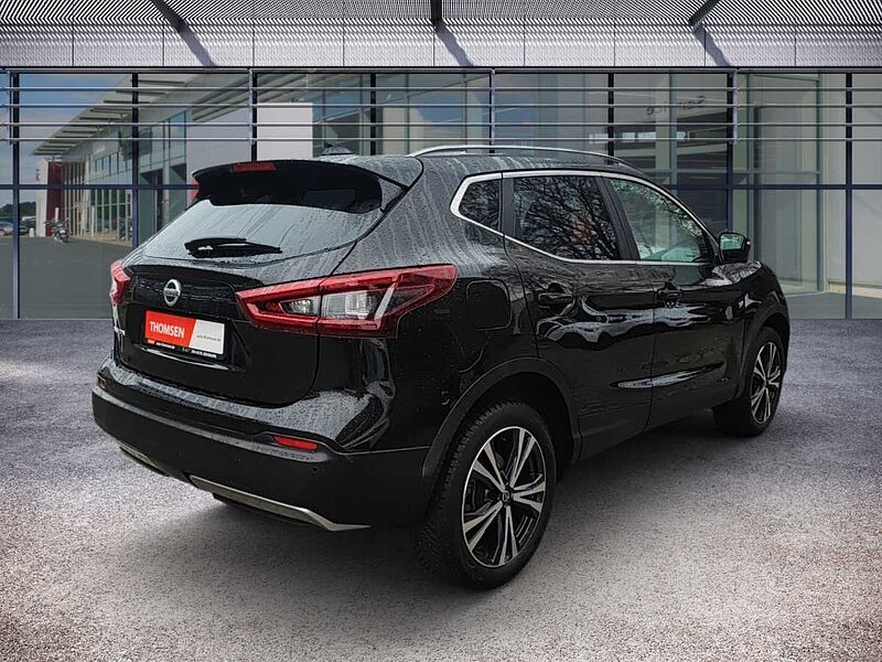 Nissan Qashqai 1.3 DIG-T N-Connecta DSG Navi Pano PDC